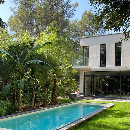 La Maison De Joy Dans Le Parc Des Elfes Montferrier-sur-Lez Exterior foto