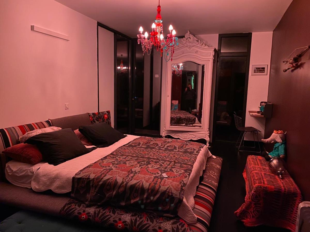 La Maison De Joy Dans Le Parc Des Elfes *